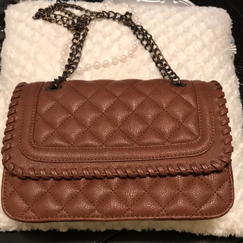-Express  Brown Shoulder or Crossbody bag!💖